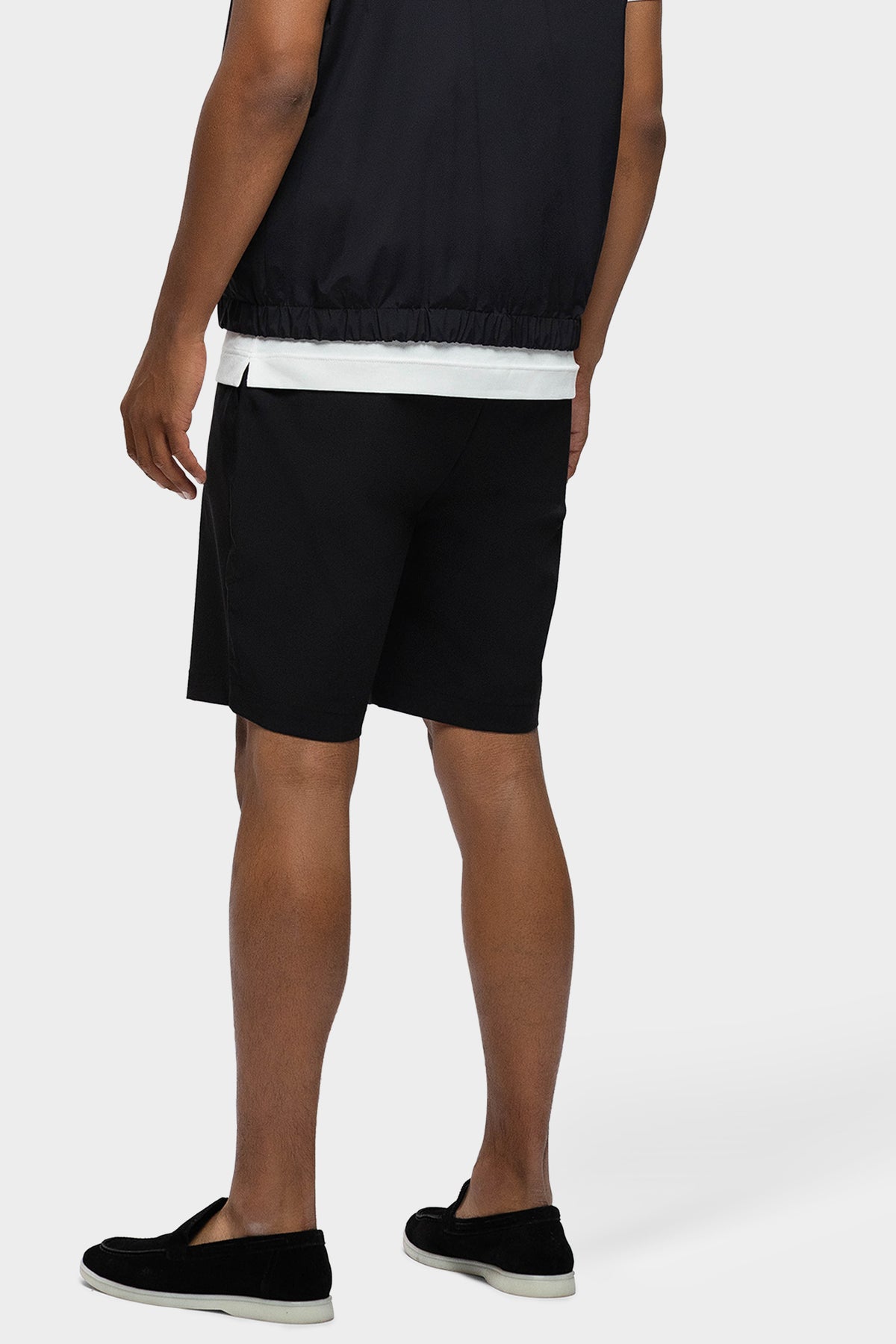 Orelio Shorts Black